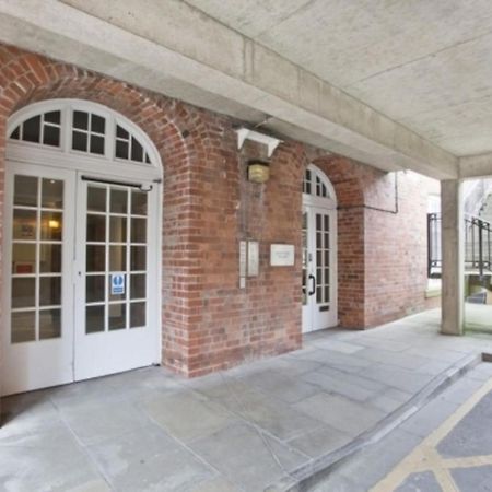 Riverside Studio Apartments Close To City Centre 约克 外观 照片